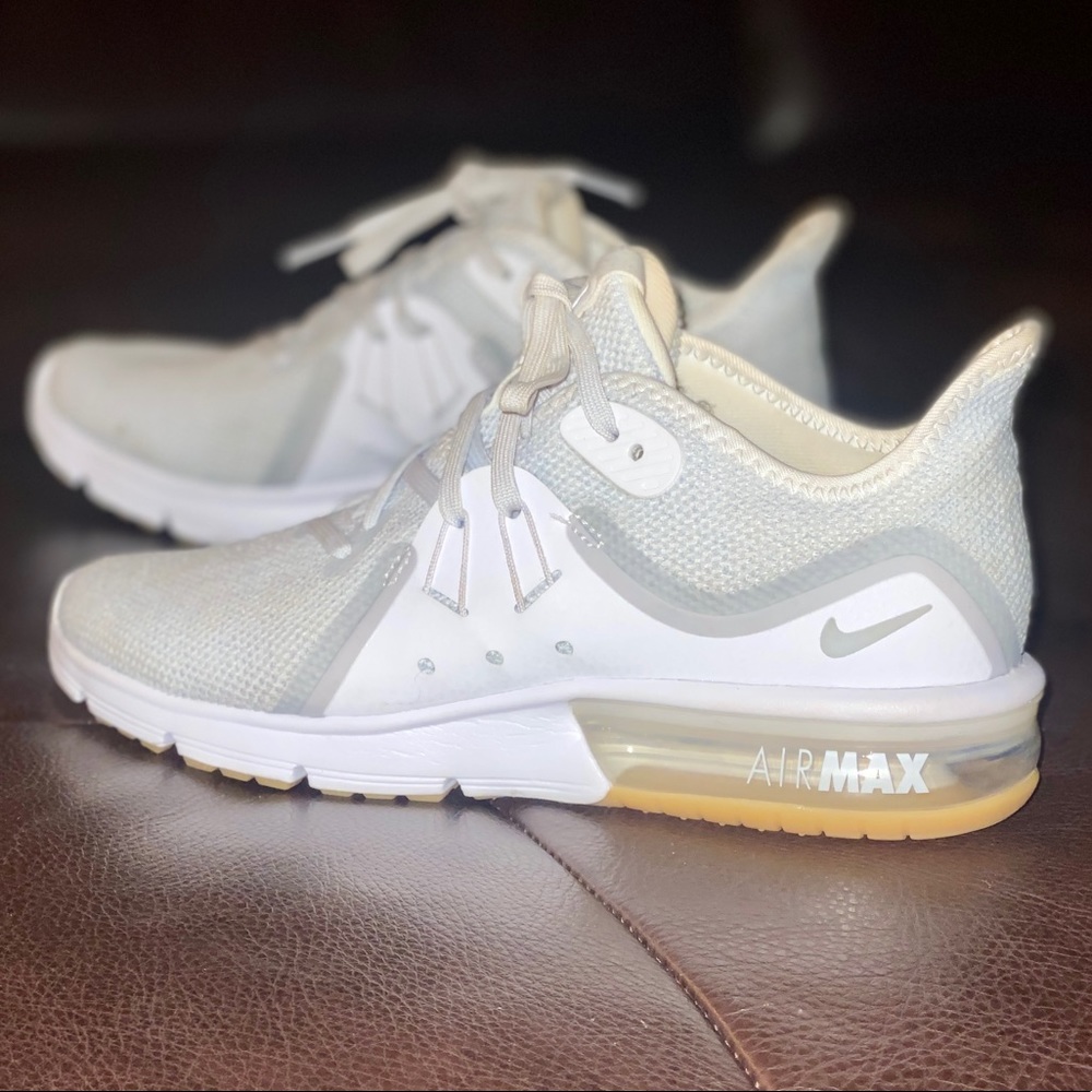 NIKE airmax - Picture 1 of 7